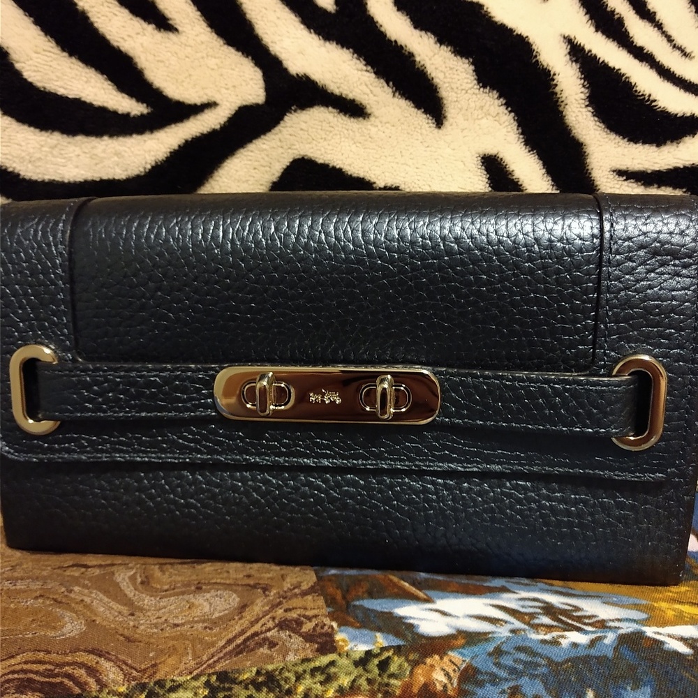 Coach Swagger Wallet